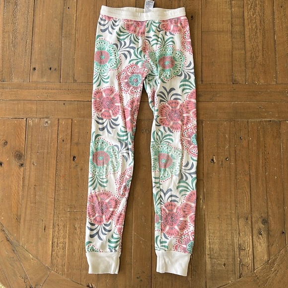 Tea collection pastel floral long sleeve and pants pajama set - Picture 4 of 7